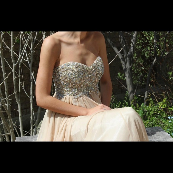 Jovani Dress UNALTERED - Picture 2 of 9